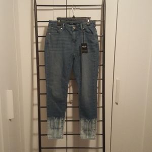 NWT Vera Wang slimming stretch jeans